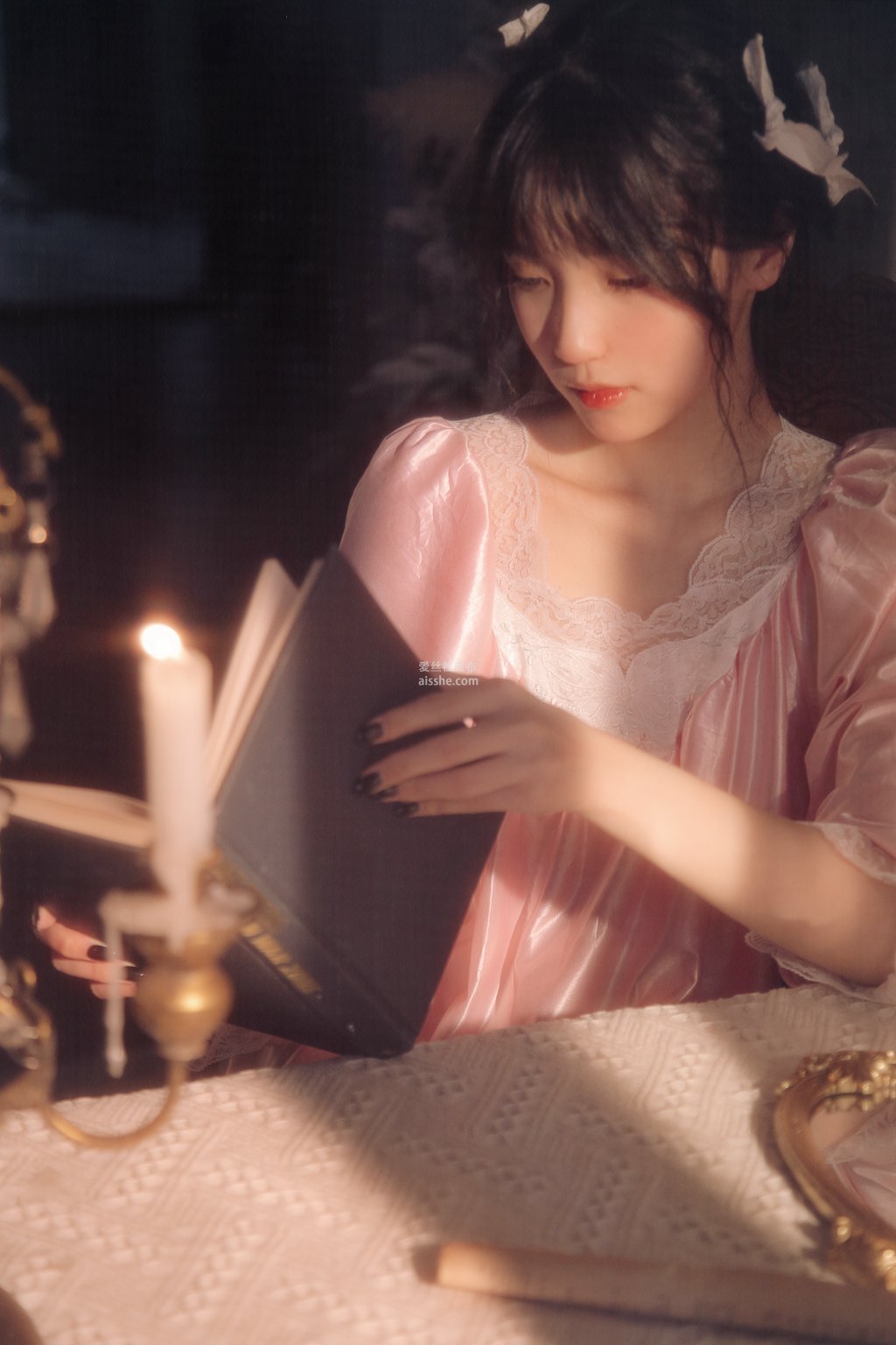 [YITUYU艺图语]2022.11.17 油画风少女 echo